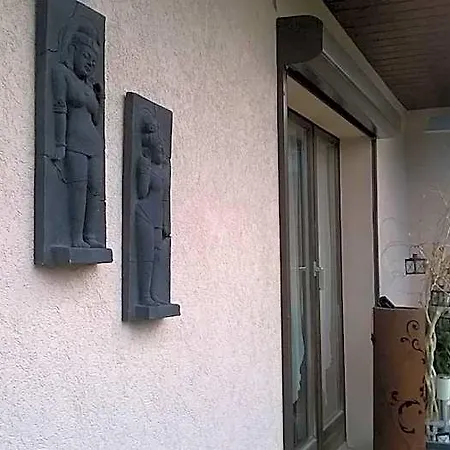 A La Madeleine לינה וארוחת בוקר
