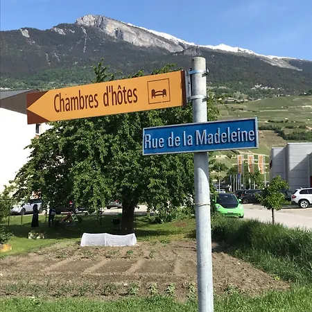 Bed & Breakfast A La Madeleine